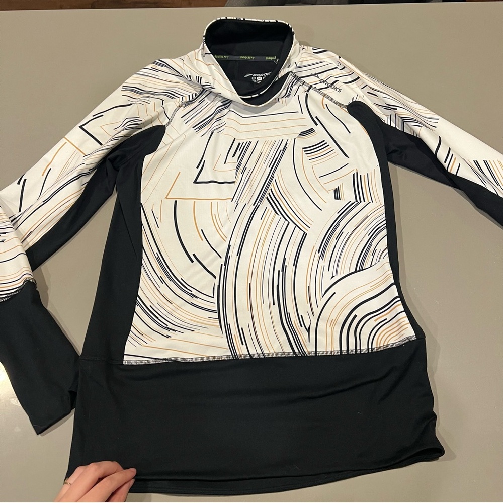 Brooks Running Drilayer Technology Sweatshirt - image 3